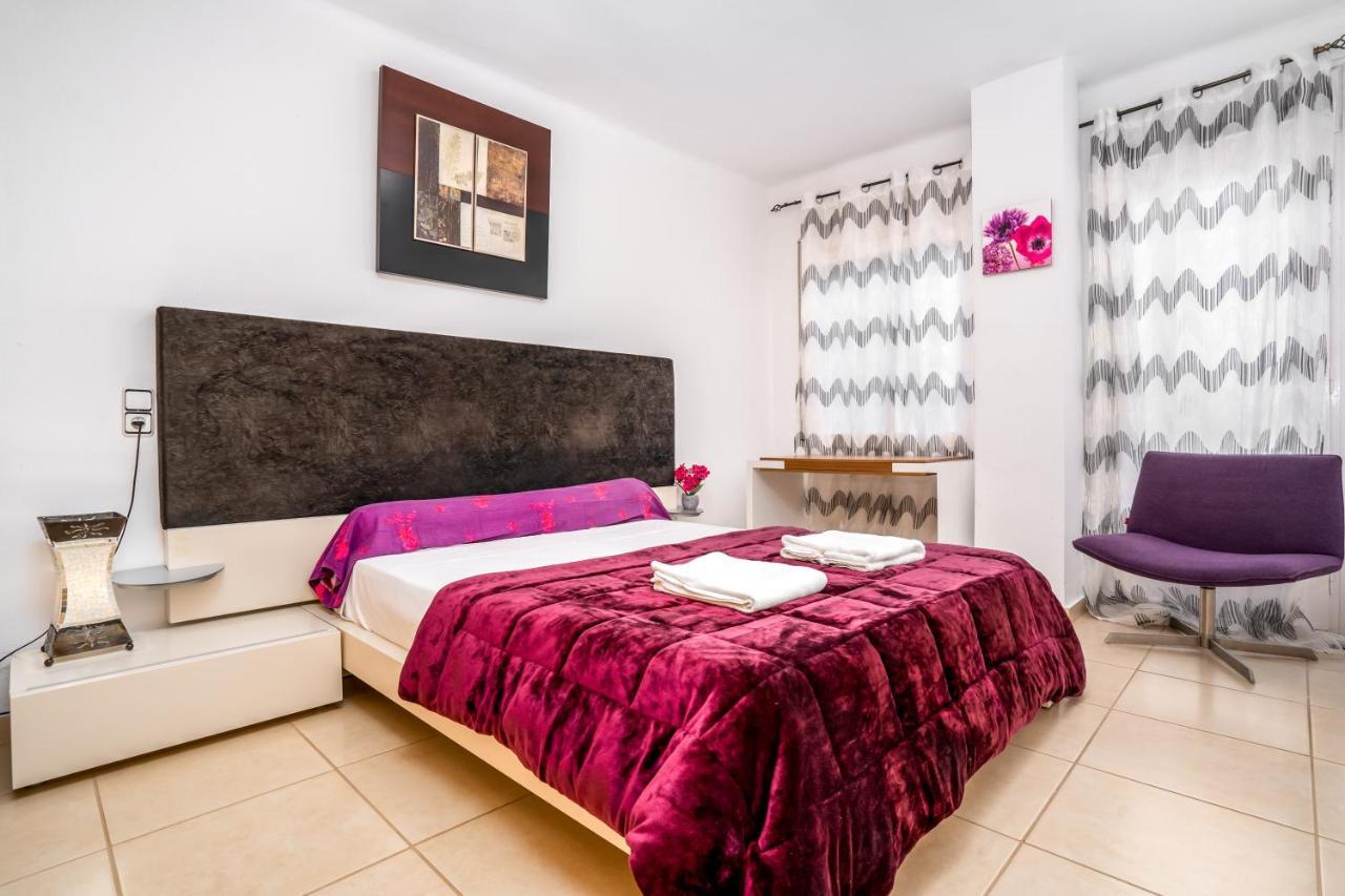 Apartamento Welcs Emp 018 Con Terraza Frente Al Mar Apartment Empuriabrava Exterior photo
