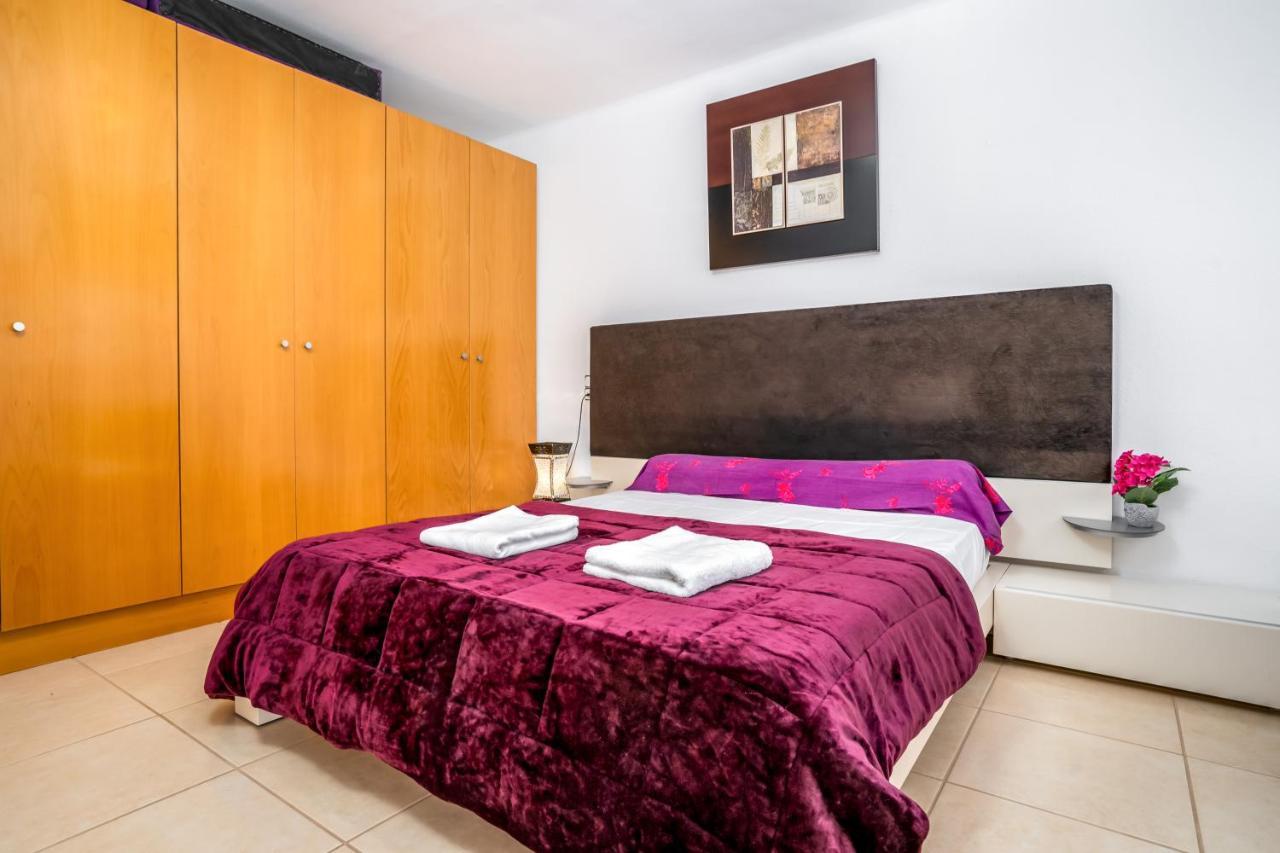 Apartamento Welcs Emp 018 Con Terraza Frente Al Mar Apartment Empuriabrava Exterior photo